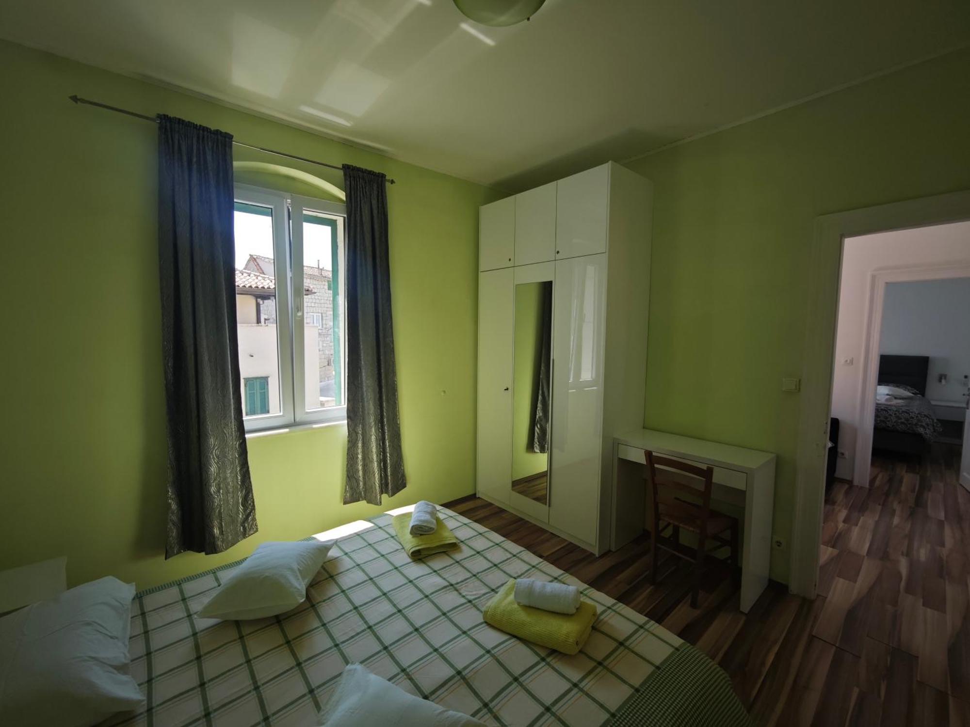 Apartment Central Old Town With Private Indoor Garage Parking Split Kültér fotó